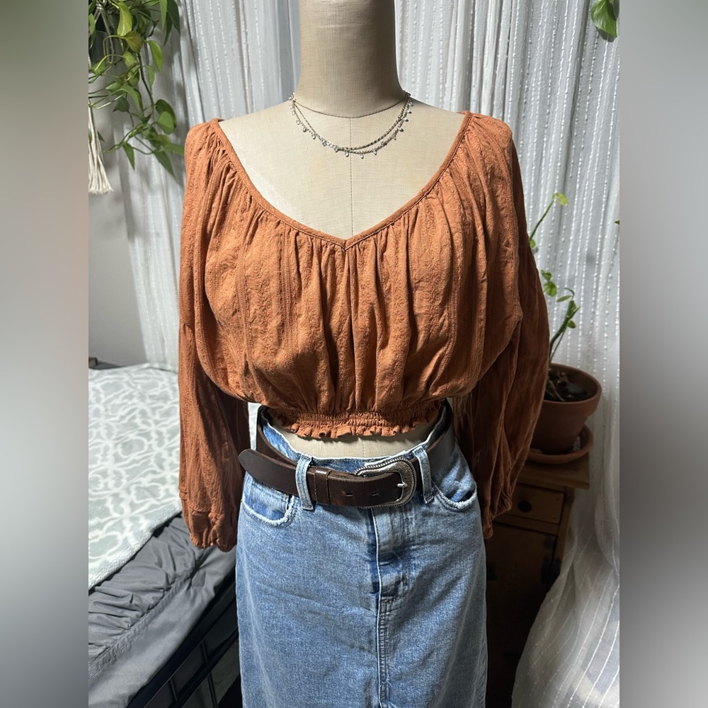 Universal Thread Rust Long Sleeve Blouse